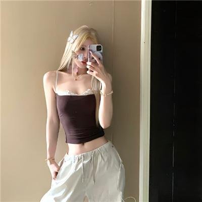 情挑玉女心